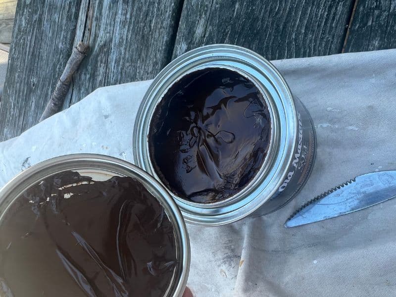 Open can of gel stain.